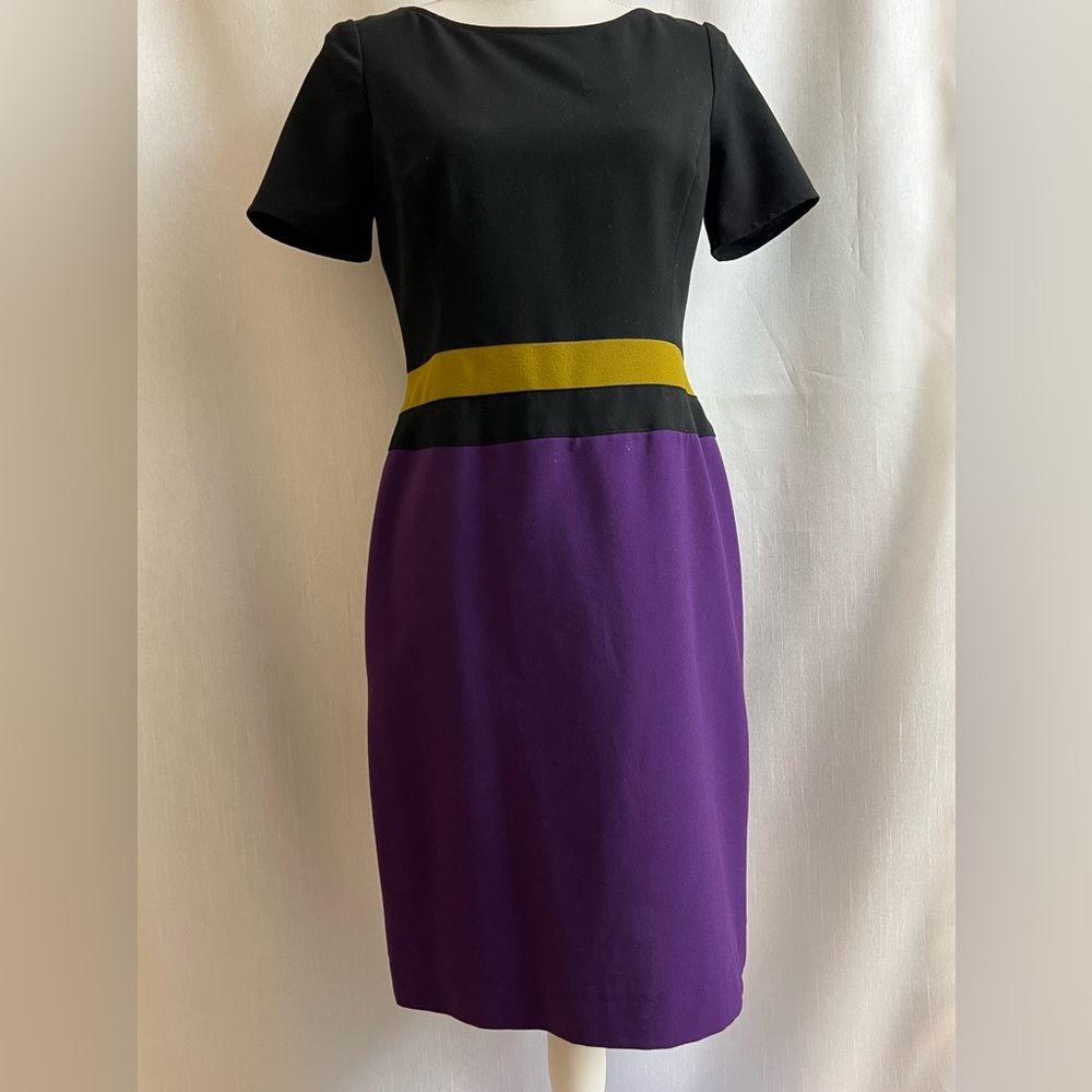 Zipper back, beautiful, color block dress
